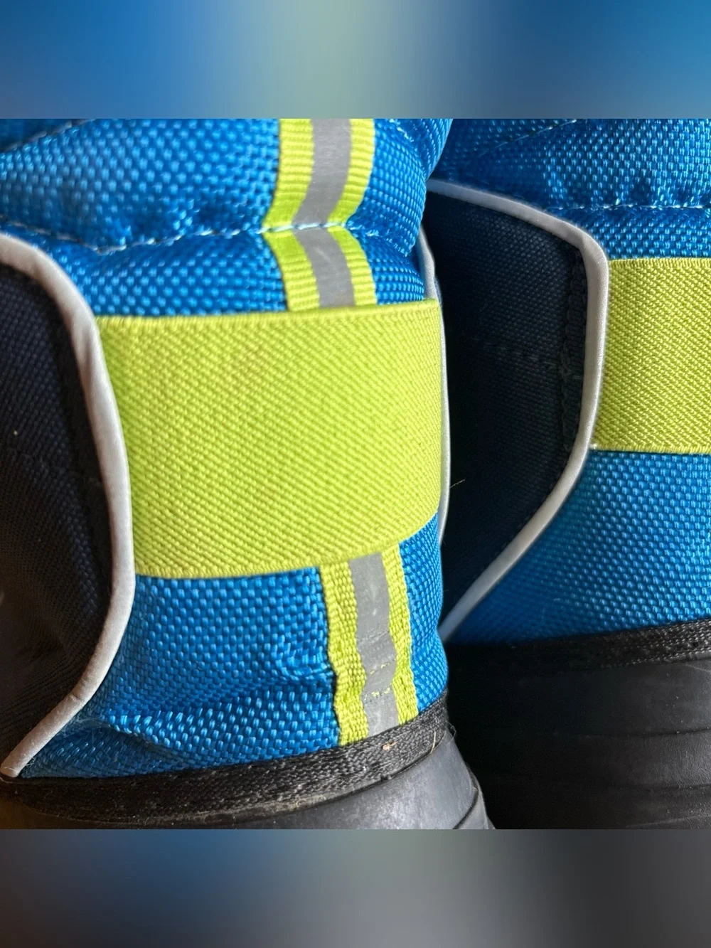 Arctic Shield Waterproof Snow Boots Insulated Blue Green Winter Youth Boys Sz 6